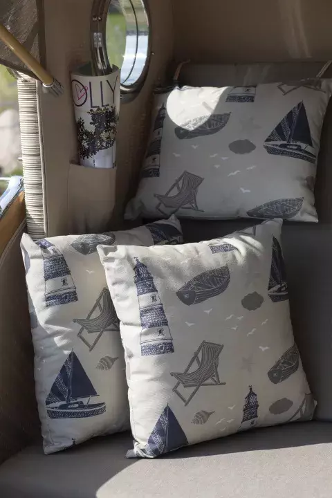 Strandkorb Norderney XXL Teak Bullauge PE Shell Dessin 510 7 Strandkorb Norderney XXL Teak Bullauge PE Shell Dessin 510 – Bild 5