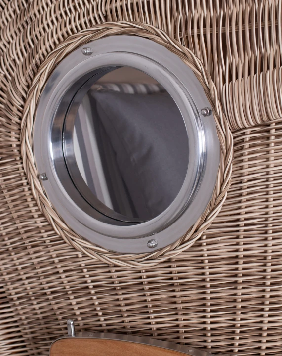 Strandkorb Amrum Single Bullauge Teak PE Shell Dessin 545 10 Strandkorb Amrum Single Bullauge Teak PE Shell Dessin 545 – Bild 8