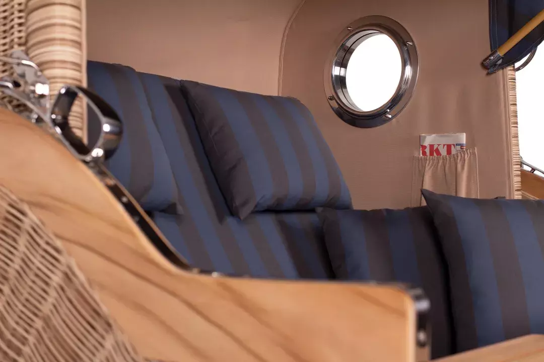 Strandkorb Norderney Teak Bullauge PE Shell Dessin 582 4 Strandkorb Norderney Teak Bullauge PE Shell Dessin 582 – Bild 2