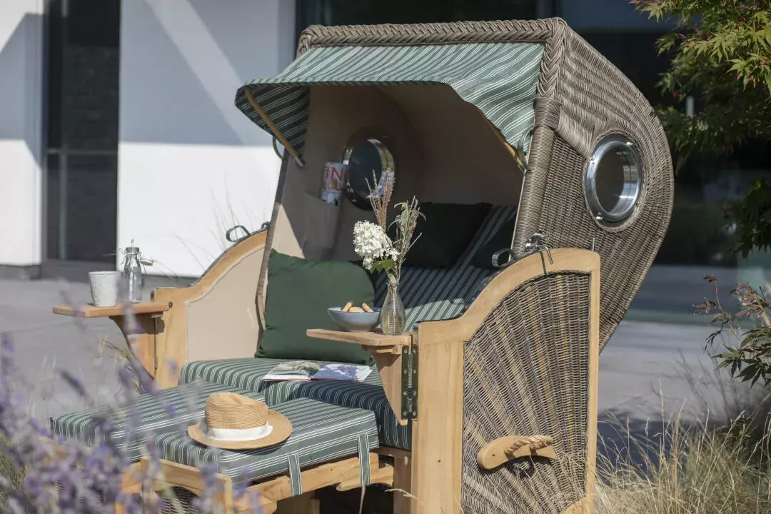 Strandkorb Amrum Teak PE Grey Dessin 586 6 Strandkorb Amrum Teak PE Grey Dessin 586 – Bild 4