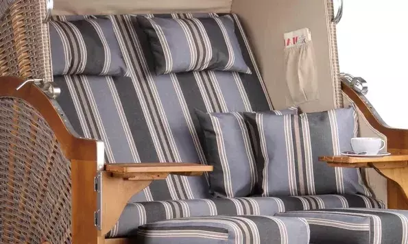 Strandkorb Schleswig Pinie Braun PE Mokka Dessin 555 4 Strandkorb Schleswig Pinie Braun PE Mokka Dessin 555 – Bild 2