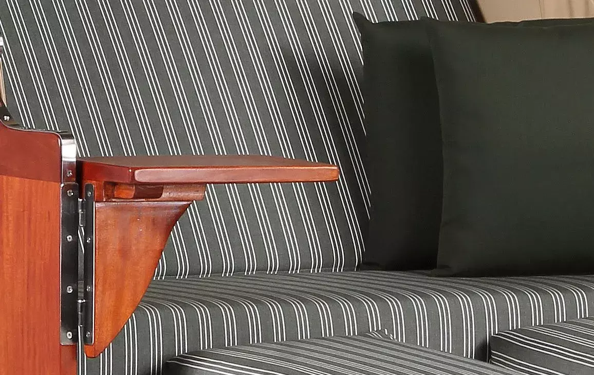 Strandkorb Spiekeroog Mahagoni PE Grey Dessin 504 5 Strandkorb Spiekeroog Mahagoni PE Grey Dessin 504 – Bild 3